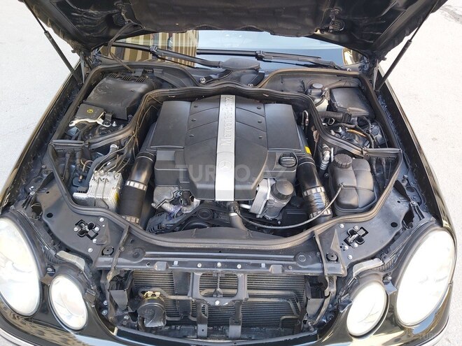 Mercedes E 240 2003, 241,000 km - 2.4 l - Bakı