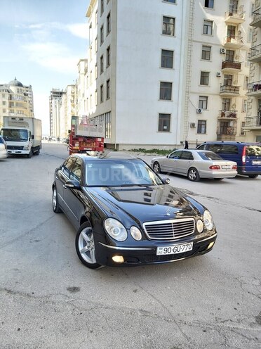 Mercedes E 240 2003, 241,000 km - 2.4 l - Bakı