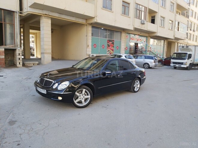 Mercedes E 240 2003, 241,000 km - 2.4 l - Bakı
