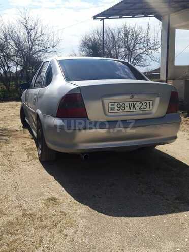Opel Vectra 1997, 134,000 km - 2.0 l - Bakı