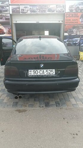 BMW 525 1996, 390,000 km - 2.5 l - Sumqayıt