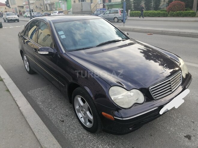 Mercedes C 240 2001, 295,000 km - 2.4 l - Bakı