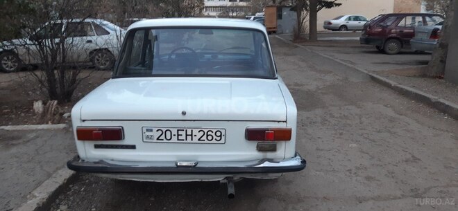 LADA (VAZ) 21011 1980, 240,000 km - 1.3 l - Gəncə