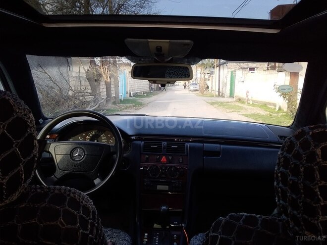 Mercedes E 230 1995, 450,054 km - 0.2 l - Beyləqan