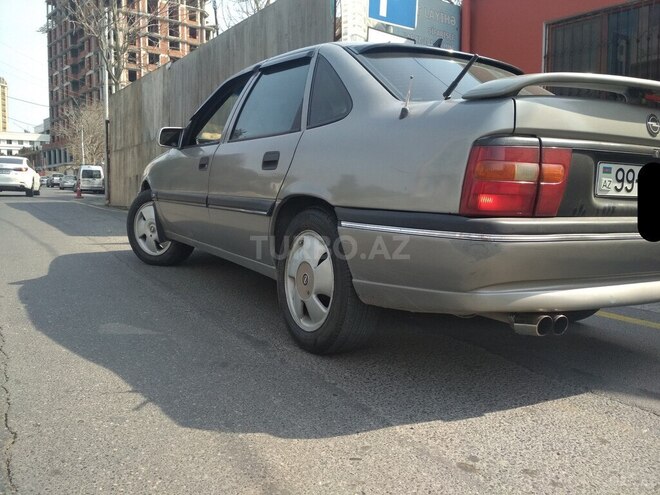 Opel Vectra 1993, 109,545 km - 2.0 л - Bakı