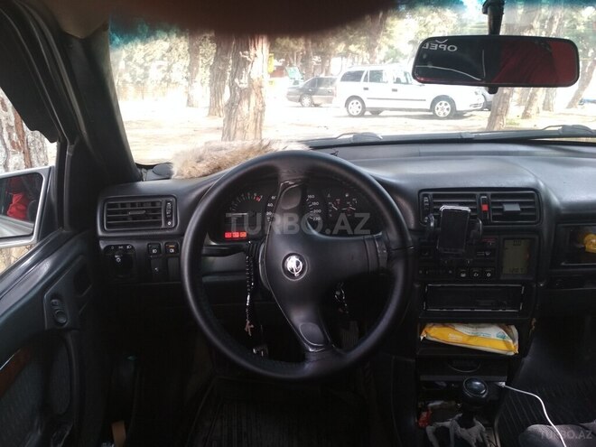 Opel Vectra 1993, 109,545 km - 2.0 л - Bakı