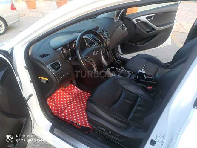 Hyundai Elantra 2015, 61,000 km - 1.8 l - Bakı