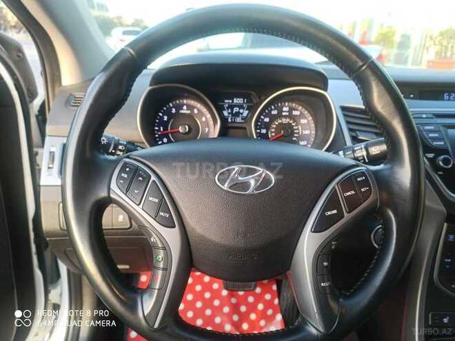 Hyundai Elantra 2015, 61,000 km - 1.8 l - Bakı