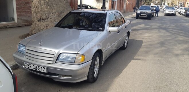 Mercedes C 230 1999, 210,000 km - 2.3 l - Gəncə
