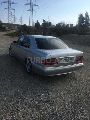 Mercedes E 240 2000, 307,000 km - 2.4 l - Bakı