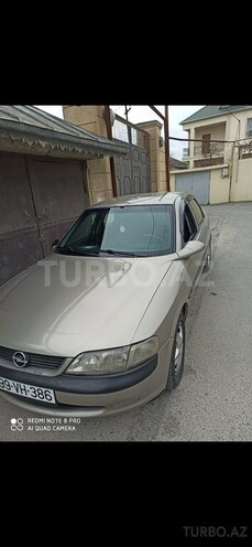 Opel Vectra 1996, 200,000 km - 2.0 л - Bakı