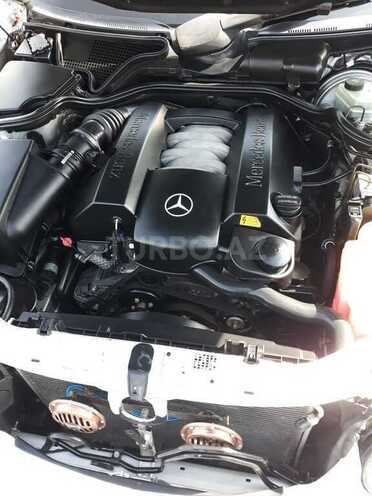 Mercedes E 240 2000, 221,174 km - 2.6 л - Bakı