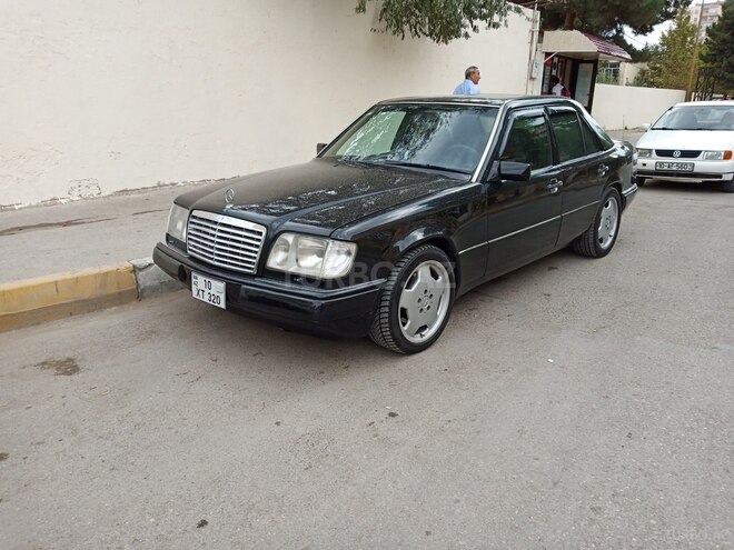 Mercedes E 320 1994, 342,222 km - 3.2 л - Xırdalan