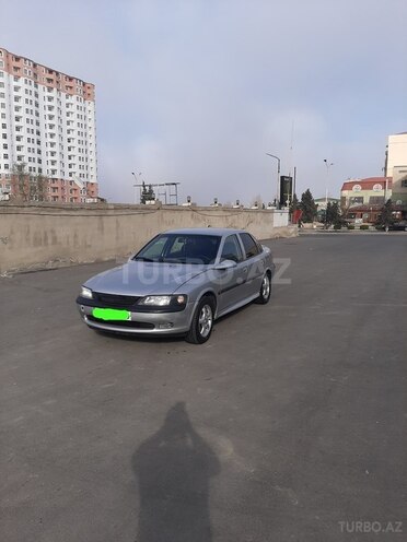 Opel Vectra 1998, 327,000 km - 2.0 l - Sumqayıt