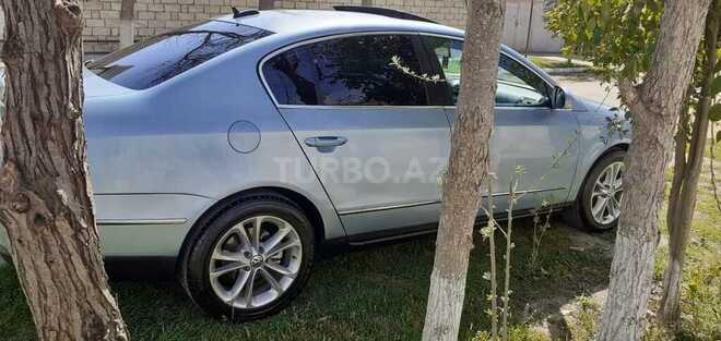 Volkswagen Passat 2006, 214,300 km - 2.0 л - Salyan