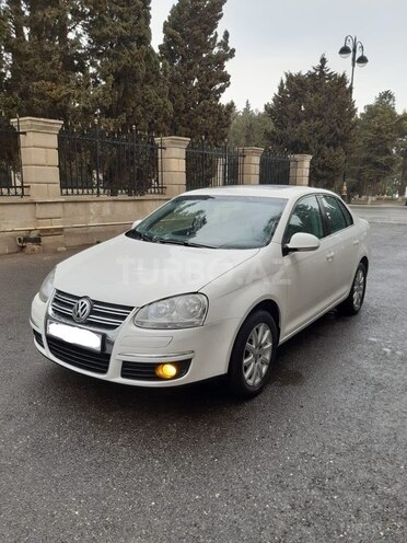 Volkswagen Jetta 2011, 200,000 km - 1.6 л - Sumqayıt