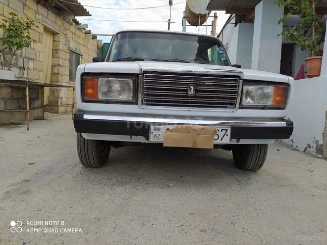 LADA (VAZ) 2107 2006, 100,000 km - 1.6 l - Yevlax