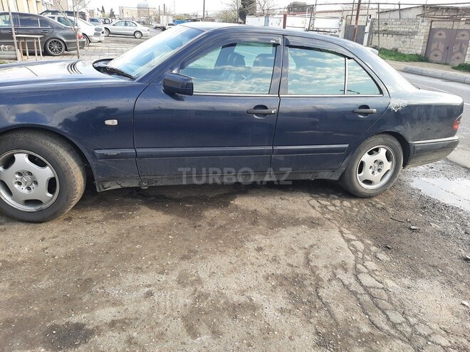 Mercedes E 220 1998, 444,444 km - 2.2 l - Sumqayıt