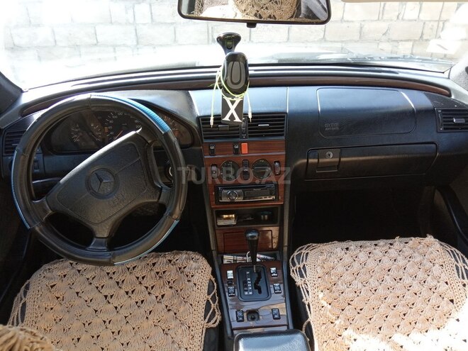 Mercedes C 180 1993, 398,000 km - 1.8 л - Bakı