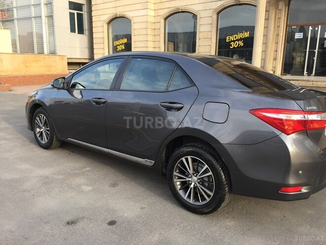 Toyota Corolla 2014, 138,765 km - 1.6 л - Bakı