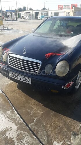 Mercedes E 220 1998, 444,444 km - 2.2 l - Sumqayıt