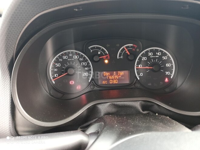 Fiat Doblo 2010, 178,504 km - 1.6 l - Bakı