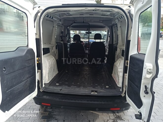 Fiat Doblo 2010, 178,504 km - 1.6 l - Bakı