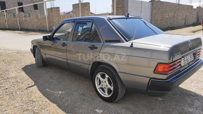 Mercedes 190 1989, 270,000 km - 2.0 l - Bakı