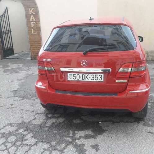 Mercedes B 180 2010, 95,000 km - 1.7 л - Bakı