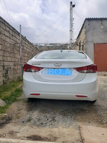 Hyundai Elantra 2011, 136,123 km - 1.8 l - Bakı