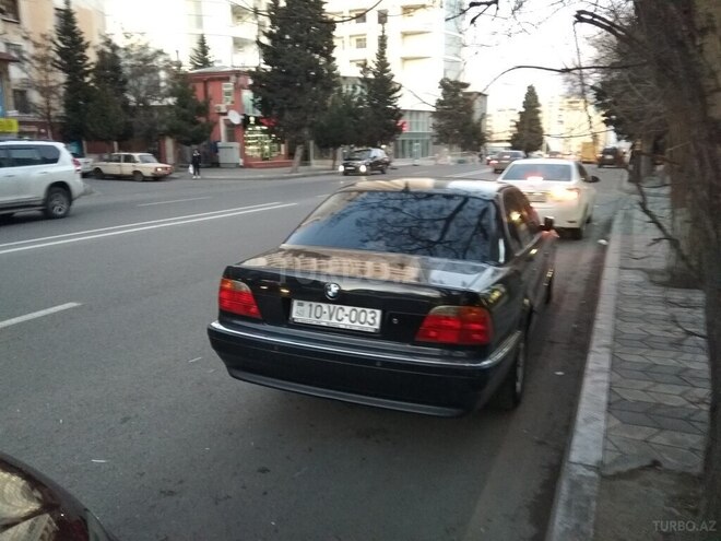 BMW 740 2000, 211,579 km - 4.4 l - Bakı