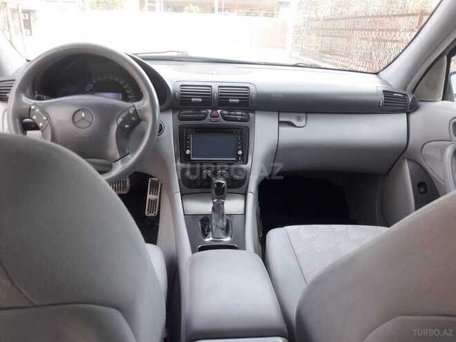 Mercedes C 240 2001, 300,231 km - 2.6 l - Tovuz