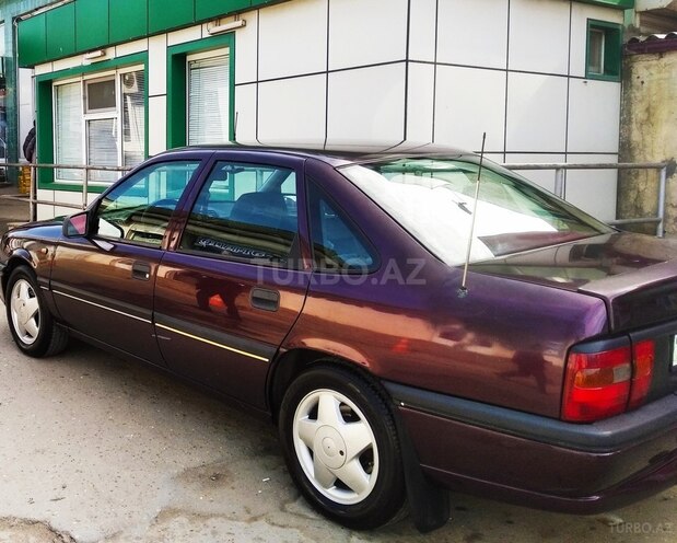 Opel Vectra 1994, 195,000 km - 2.0 l - Bakı