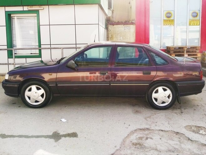 Opel Vectra 1994, 195,000 km - 2.0 l - Bakı
