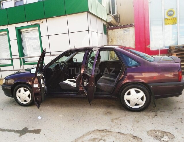 Opel Vectra 1994, 195,000 km - 2.0 l - Bakı