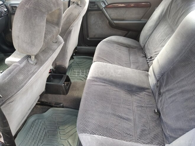 Opel Vectra 1994, 195,000 km - 2.0 l - Bakı