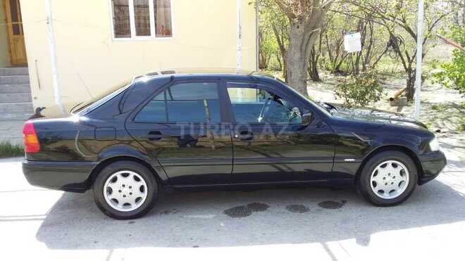 Mercedes C 200 1993, 228,146 km - 2.0 л - Kürdəmir