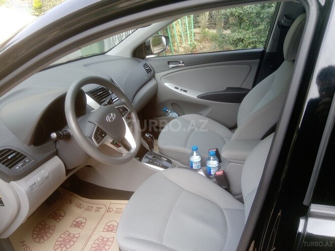 Hyundai Accent 2011, 155,000 km - 1.6 l - Bakı