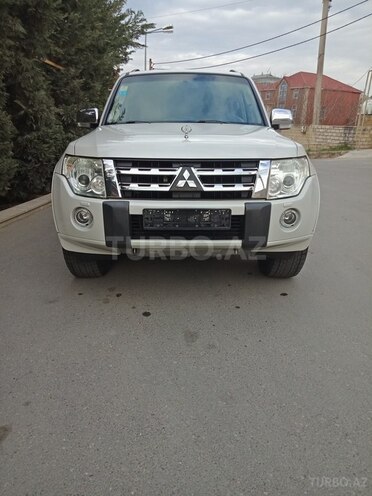 Mitsubishi Pajero 2008, 245,000 km - 3.0 l - Bakı