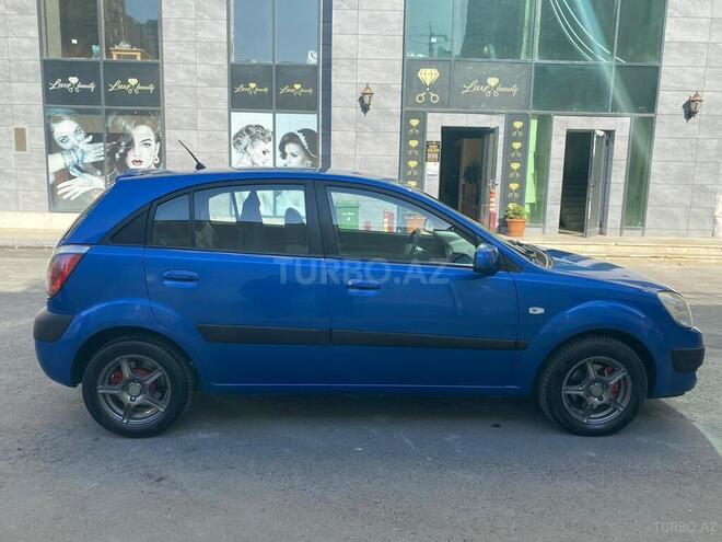 Kia Rio 2005, 220,000 km - 1.5 l - Bakı