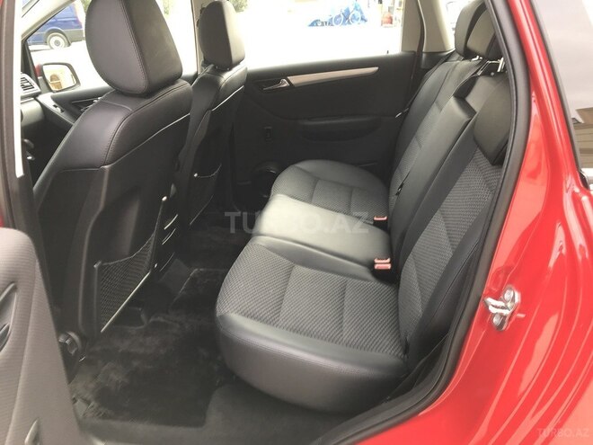 Mercedes B 180 2010, 71,103 km - 1.8 л - Bakı