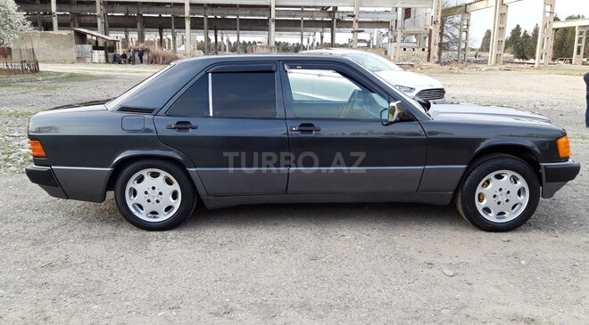 Mercedes 190 1991, 549,946 km - 2.0 l - Bərdə