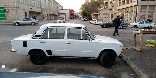 LADA (VAZ) 21011 1984, 500,000 km - 1.3 l - Bakı