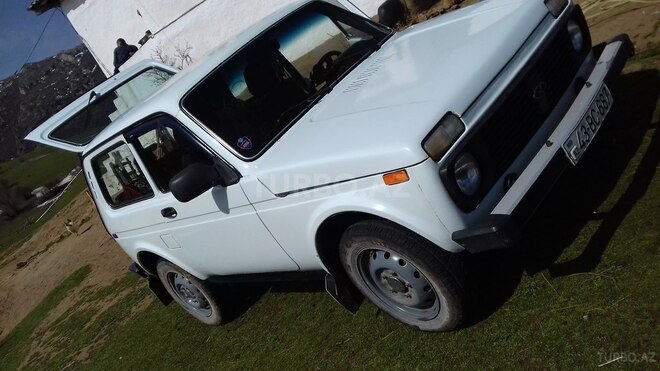 LADA (VAZ) Niva 2006, 31,000 km - 0.1 л - Lerik