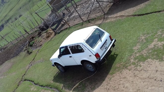 LADA (VAZ) Niva 2006, 31,000 km - 0.1 л - Lerik