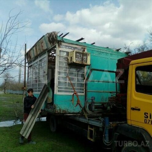 Mercedes 814 D 1987, 201,748 km - 4.0 l - Zaqatala