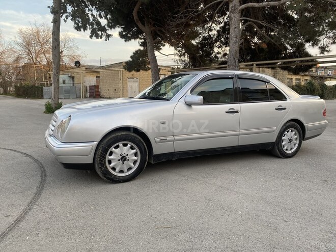 Mercedes E 230 1996, 350,000 km - 2.3 l - Bakı