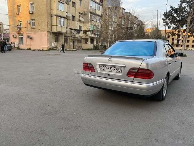 Mercedes E 230 1996, 350,000 km - 2.3 l - Bakı