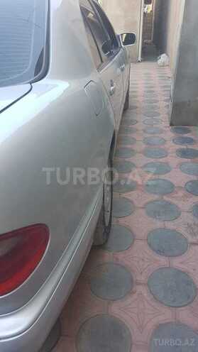 Mercedes E 220 2000, 390,000 km - 2.2 л - Bakı