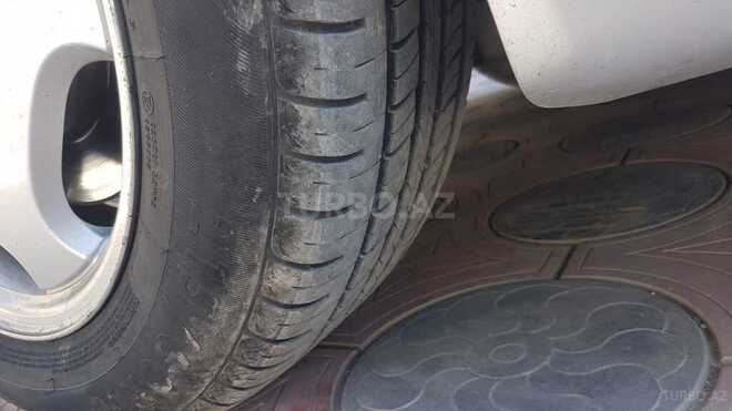 Mercedes E 220 2000, 390,000 km - 2.2 л - Bakı